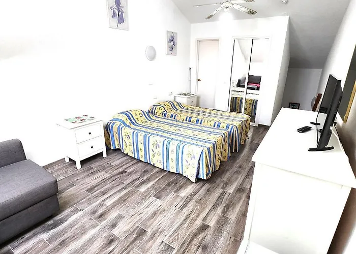 דירה Castle Harbour Duplex With Pool View C115